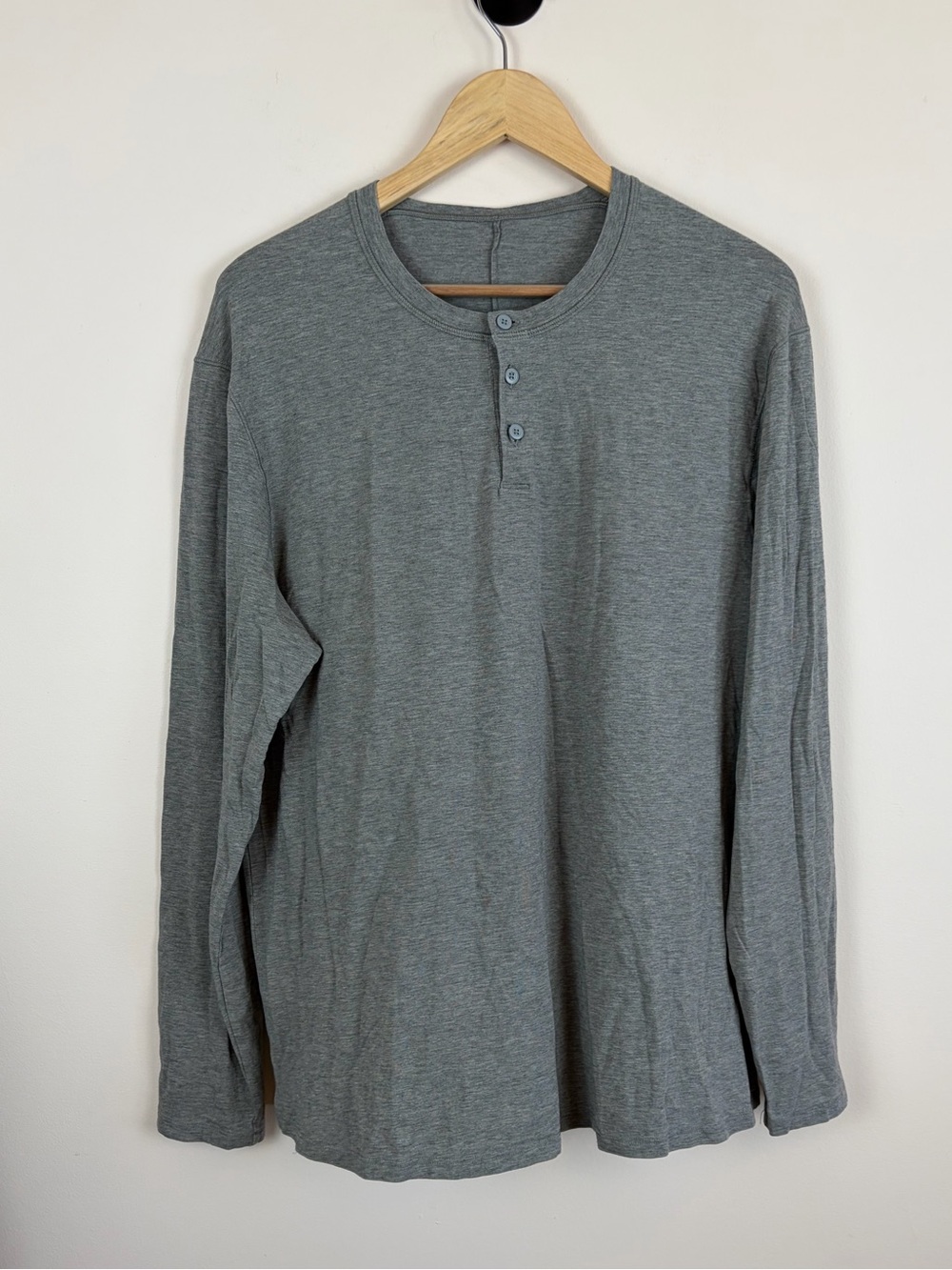 Lululemon 5 Year Basic Long Sleeve Henley